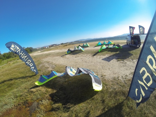  Preparing the kites on a windy day 